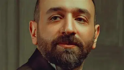 عمرو سلامة يشيد بفيلم أسد: عمل سينمائي كبير ومهم ومبهر