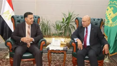 محافظ القليوبية يبحث مع هيئة الاستثمار تعزيز جذب الاستثمارات وتوفير فرص العمل