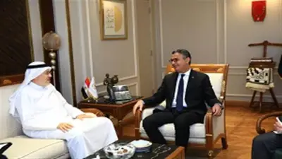 وزير التموين يبحث مع رئيس الدولية الإسلامية تعزيز تمويل السلع الاستراتيجية