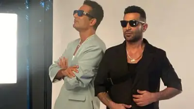 عمرو سعد وأحمد سعد يخطفان الأنظار بفيديو كوميدي عفوي