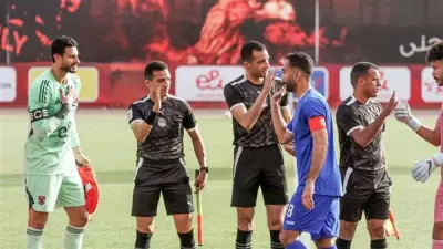 الأهلي يفوز على دلفي ودياً بثنائية استعداداً للمصري