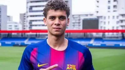 جماهير برشلونة تطالب بتصعيد المصري حمزة عبد الكريم للفريق الأول