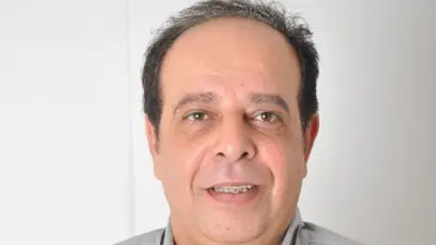 نقابة المهن التمثيلية تخلد اسم الفنان ياسر صادق على قاعتها الكبرى