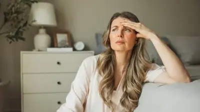 استشاري صحة نفسية: المجتمع حوّل تضحية المرأة من اختيار إلى واجب