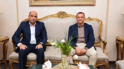 محافظ أسوان يستقبل وزير العمل لبدء جولة ميدانية بالصعيد