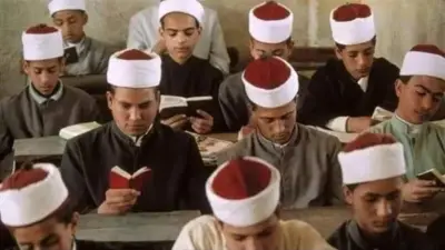 طلاب الأزهر يؤدون امتحانات اللغة العربية والقرآن الكريم والخط اليوم