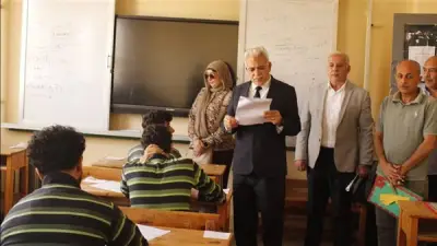 وكيل تعليم الإسماعيلية يتفقد لجان امتحانات النقل في إدارة شمال