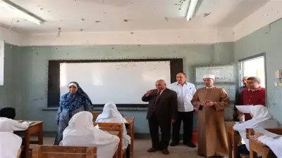 رئيس أزهرية سوهاج يتفقد لجان الامتحانات لمتابعة انتظامها وتوفير الهدوء للطلاب