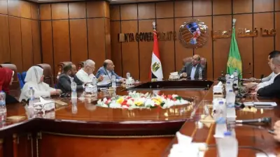 محافظ المنيا يبحث مع النواب مطالب المعلمين المتعاقدين والتثبيت