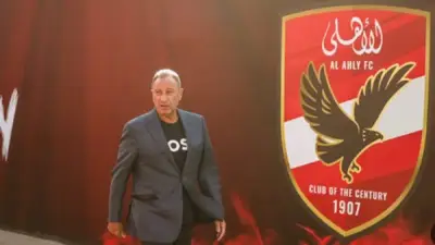 الخطيب يطير إلى السعودية لأداء مناسك الحج قريباً