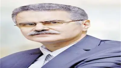 عادل إمام: من كفاح البدايات إلى قول 