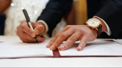 امتيازات للمرأة في مشروع قانون الأسرة الجديد.. حق العمل ومنع الزواج بأخرى