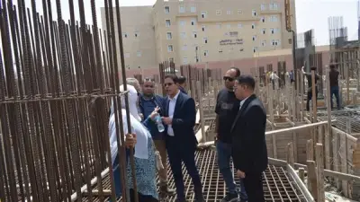رئيس جامعة بنها يتفقد الأعمال الإنشائية بكليتي التربية النوعية والفنون التطبيقية