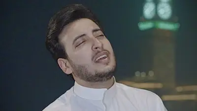 الحسن عادل ينهي تصوير كليب نبينا محمد نبينا بين مكة والمدينة