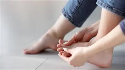 علامات في القدمين قد تكشف ضعف الدورة الدموية.. لا تتجاهلها