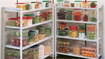 أخطاء شائعة تحول الطعام إلى سموم في الطقس الحار.. احذرها