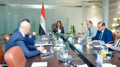 تطوير النقل الجماعي بالمحافظات بحلول رقمية لتحقيق الأمان والانتظام