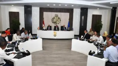 محافظ أسوان يحيل مسئولي الأملاك والإدارات الهندسية للتحقيق