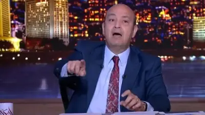 عمرو أديب يمازح أسامة شلبي بطل إيقاف عملية دهس بإيطاليا