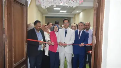 رئيس جامعة بنها يدعم مشروعات الطلاب في الابتكار وريادة الأعمال
