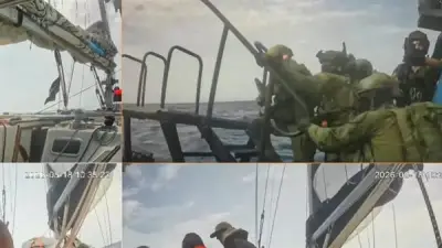 الاحتلال يعتقل سفيرا مصريا سابقا في أسطول الصمود لكسر حصار غزة