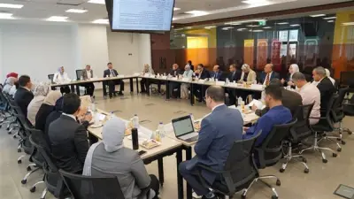 جامعة عين شمس تناقش تطوير البحث العلمي وتوظيف الذكاء الاصطناعي