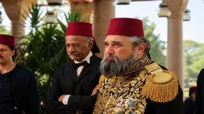 شريف ماجد الكدواني يخطف الأنظار بدور الوالي في مسلسل أسود