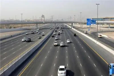 النشرة المرورية الرقمية: حالة الطرق والكباري في الجيزة اليوم