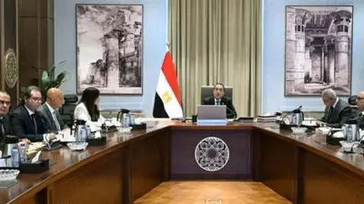 مدبولي يتابع تنفيذ خطة تحلية مياه البحر الاستراتيجية