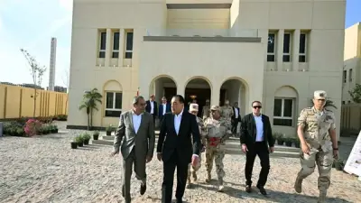 رئيس الوزراء يتفقد مشروع الحي الدبلوماسي بالعاصمة الجديدة ويستعرض نسب التنفيذ