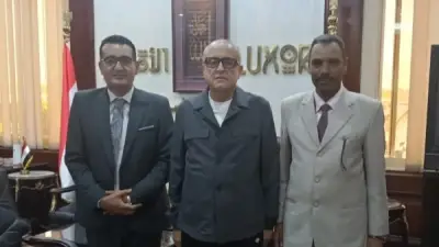 محافظ الأقصر يوجه باستمرار استلام الأقماح وتشغيل المطاحن والمخابز في عيد الأضحى