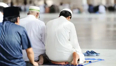 عقوبات مضاعفة لمن ترك صلاة الجمعة بسبب النوم في عشر ذي الحجة