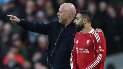 وداع أسطوري: مقال بريطاني يثني على محمد صلاح قبل رحيله عن ليفربول