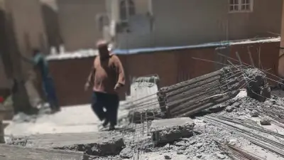 حملة مكبرة لإزالة مخالفات بناء بمنطقة الذهبية في جنوب الغردقة