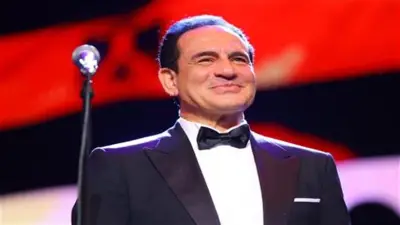 تطورات الحالة الصحية للفنان محمد ثروت بعد جراحة المرارة