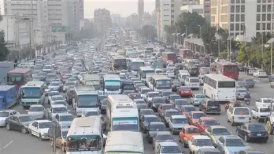 كثافات مرورية متحركة بمحاور القاهرة والجيزة والقليوبية صباح الأحد