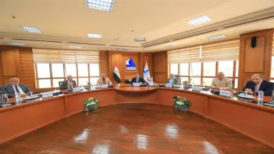 مجلس جامعة كفر الشيخ يستعرض استعدادات امتحانات نهاية العام