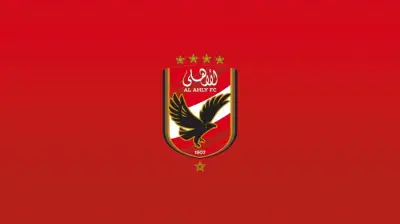 نجم الأهلي محمد شكري يطلب الرحيل لضعف مشاركته