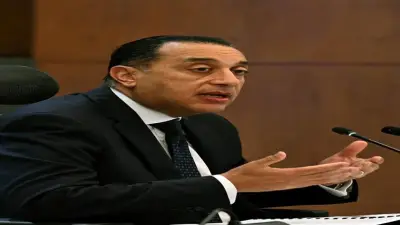 رئيس الوزراء يناقش خطة تطوير الوطنية للإعلام وتسوية مديونياتها