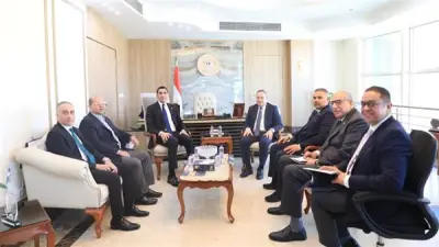 وزيرا الشباب والتعليم العالي يبحثان تطوير الرياضة الجامعية مع رئيس الأولمبية
