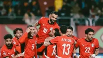 وصول محمد صلاح ومرموش للقاهرة استعداداً لودية روسيا