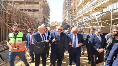 وزير التعليم العالي يتفقد نسب تنفيذ الحرم الجديد للجامعة الأهلية الفرنسية