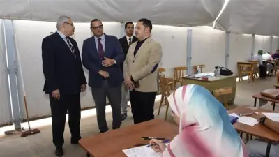 نائب رئيس جامعة عين شمس يتابع امتحانات الفصل الثاني ويشدد على سرعة إعلان النتائج