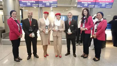 مطار القاهرة يحتفل بعيد الأضحى مع الركاب والأطفال في أجواء احتفالية