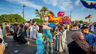 فرحة العيد تملأ شوارع أسوان.. الأطفال والأسر يحتفلون بكورنيش النيل والمتنزهات