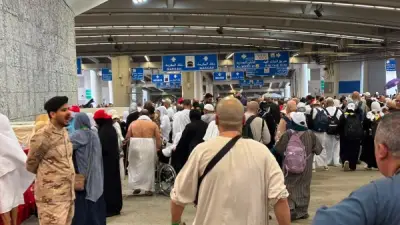 حجاج الجمعيات الأهلية يواصلون المناسك ويرمون جمرة العقبة الأربعاء