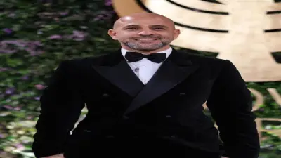 عزيز الشافعي يرد على الهجوم الممنهج ضد أغنية بحرية ويكشف تفاصيل الحملة