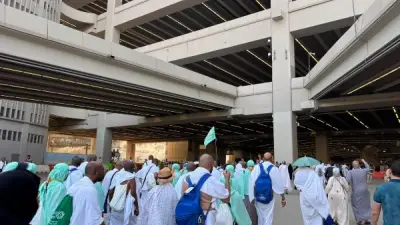 لجنة حج الصحفيين تتابع أوضاع الزملاء في منى وسط أجواء إيمانية