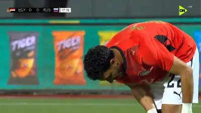 مرور نصف ساعة من مباراة مصر وروسيا والتعادل السلبي يسيطر