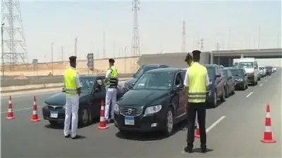 كسر خط مياه رئيسي بالحوامدية يتسبب في شلل مروري بالجيزة بعيد الأضحى